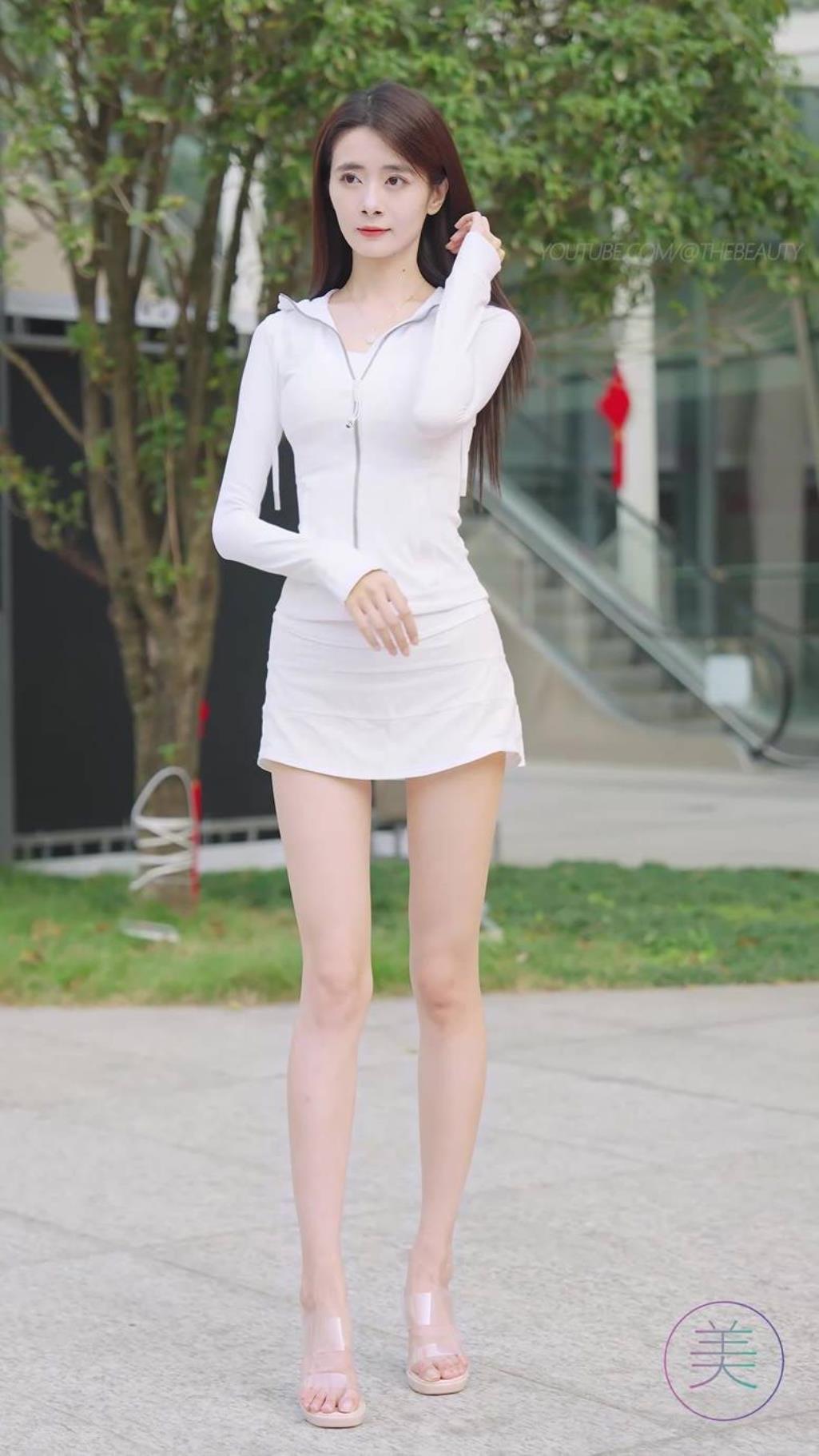 2023 广州车展 Racing Model 车模抖音网红 94 20P-街拍流行馆