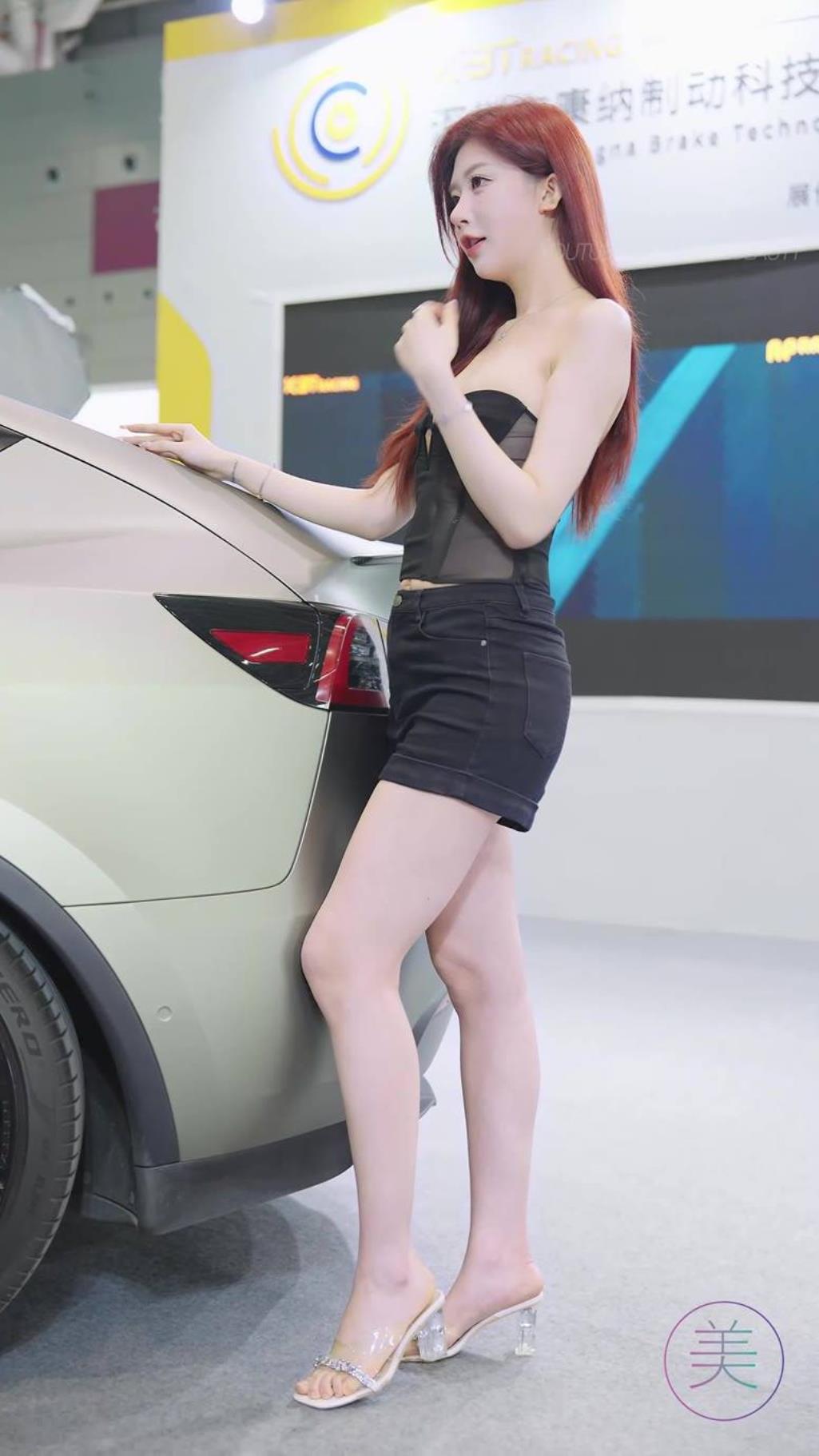 2024 深圳改装车展 Auto Salon 车模抖音网红  07 20P-街拍流行馆