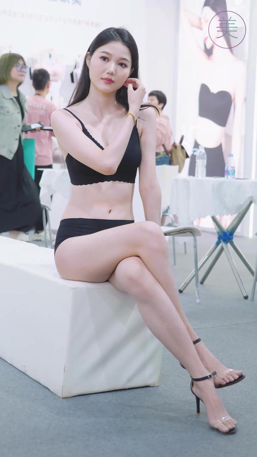 图片[2]-2024 深圳SIUF内一展 内一秀 Racing Model 01 20P-流行馆